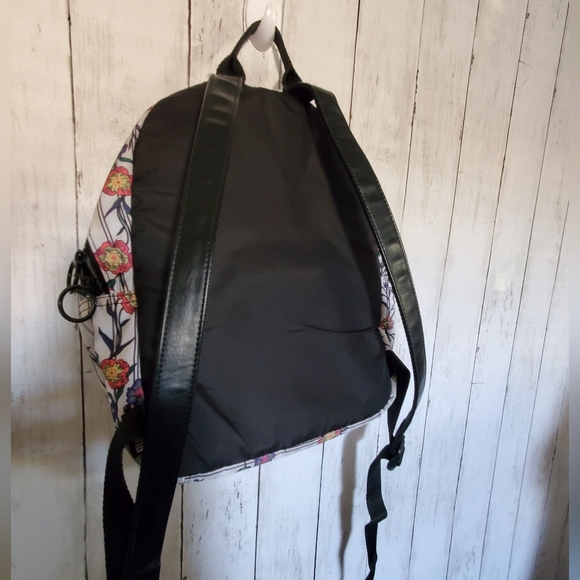 PUMA Floral Striped Backpack | White Black Multi | Sporty Casual - Picture 4 of 9